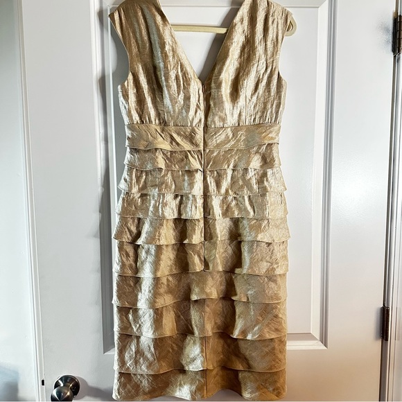 London Times Gold Metallic Tiered Ruffle Cocktail Dress Women’s Size 10 - Picture 8 of 11